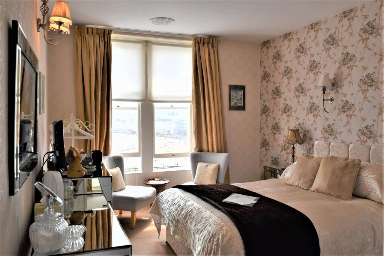 The View Guest House (Adults Only) Llandudno Exterior photo
